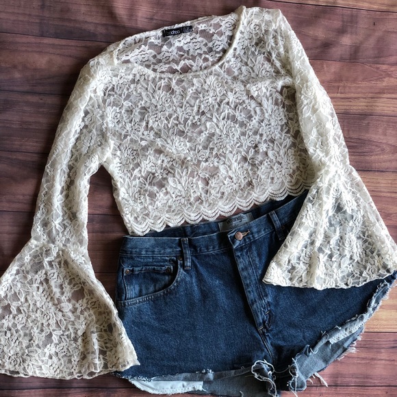 Boohoo Tops - NEVER WORN Boohoo Lace Bell Sleeve Crop Top!